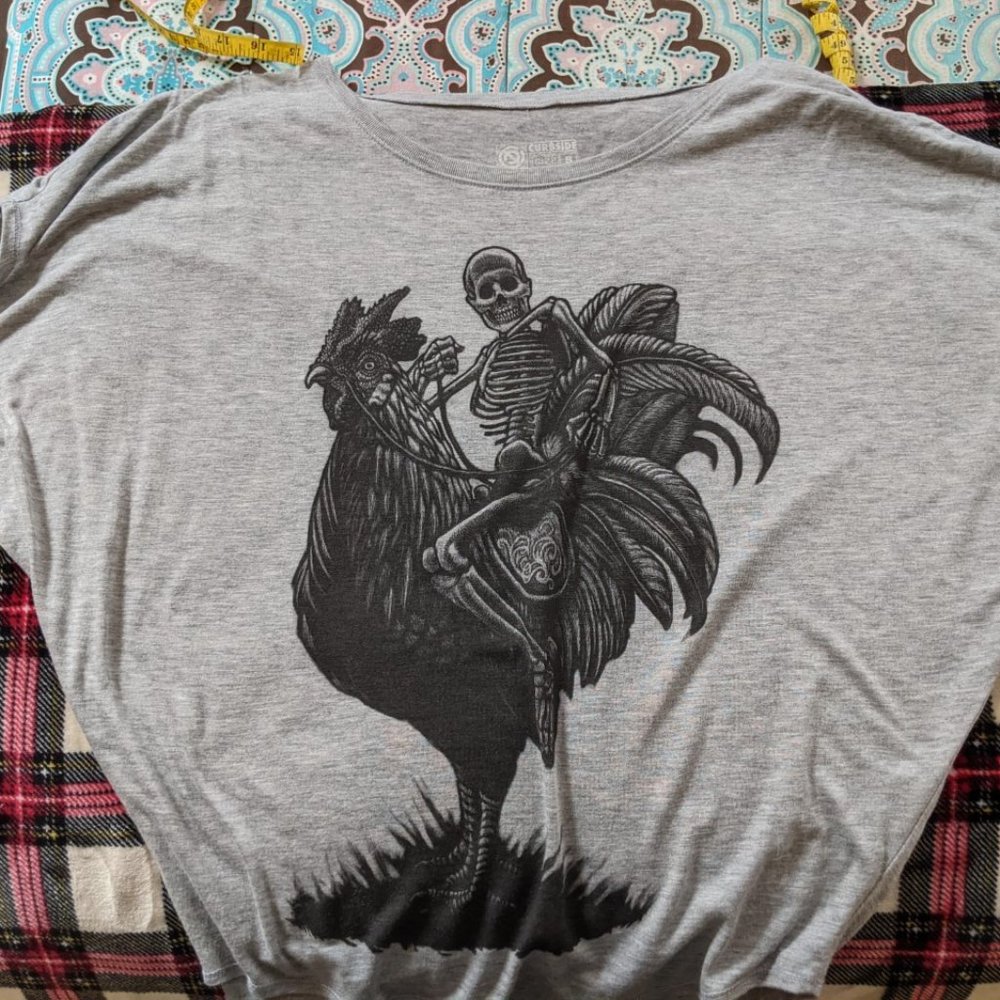 circle shirt from Curbside Clothing